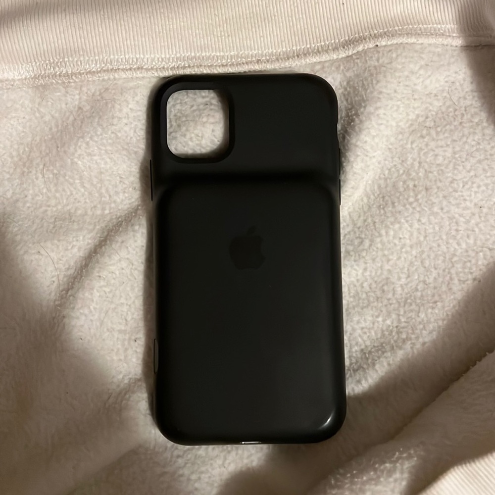 iPhone 11 charging case